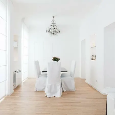 Ultra Chic Roman Flat Perfect Location דירה רומא